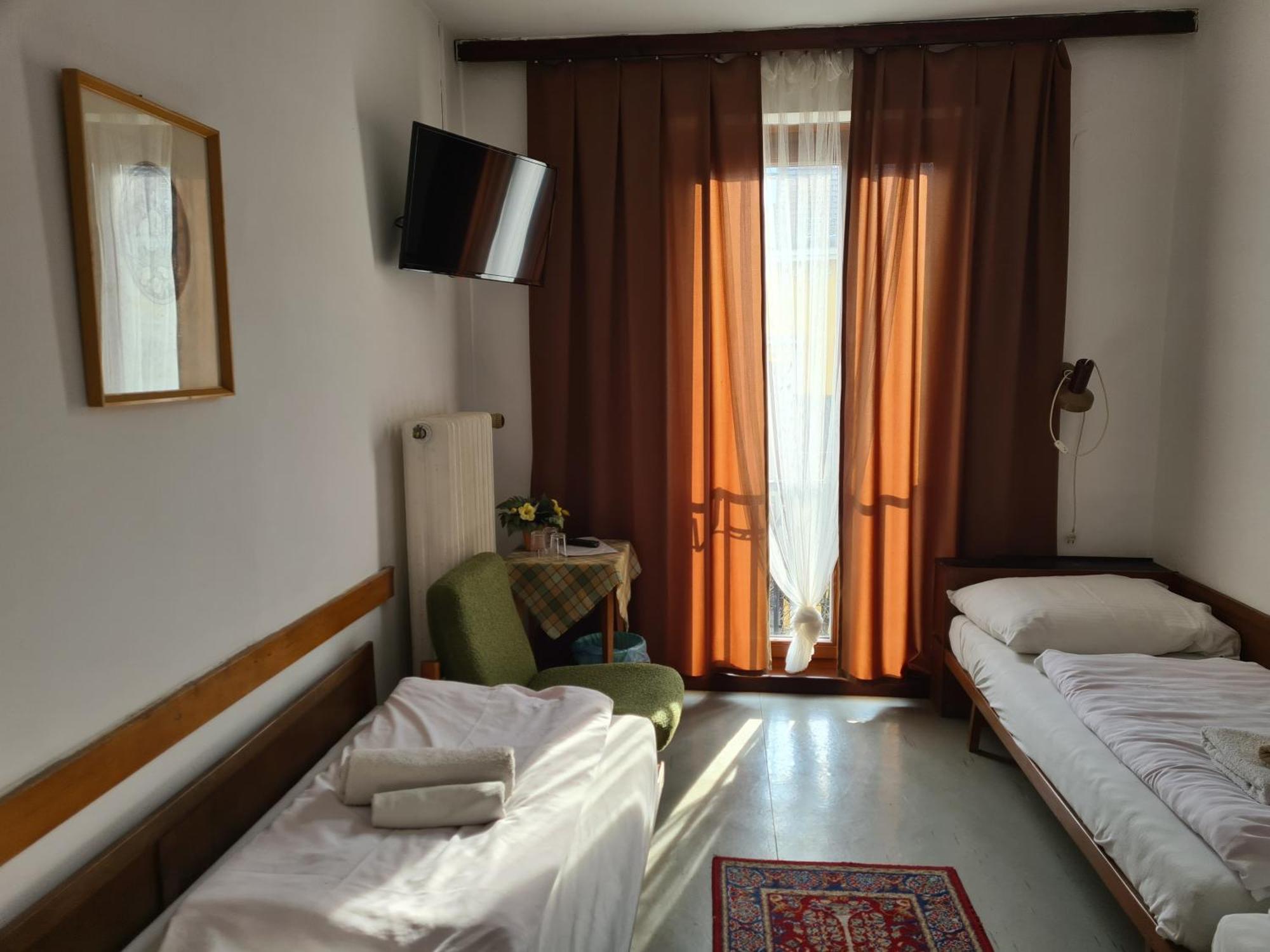 Hotel Oroszlan Szigetvár 외부 사진